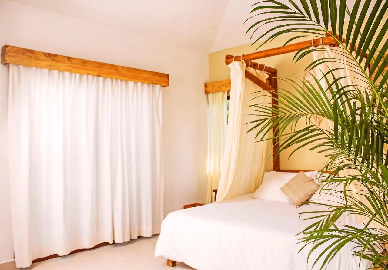 Enigmatic Hotel Experience Cancún