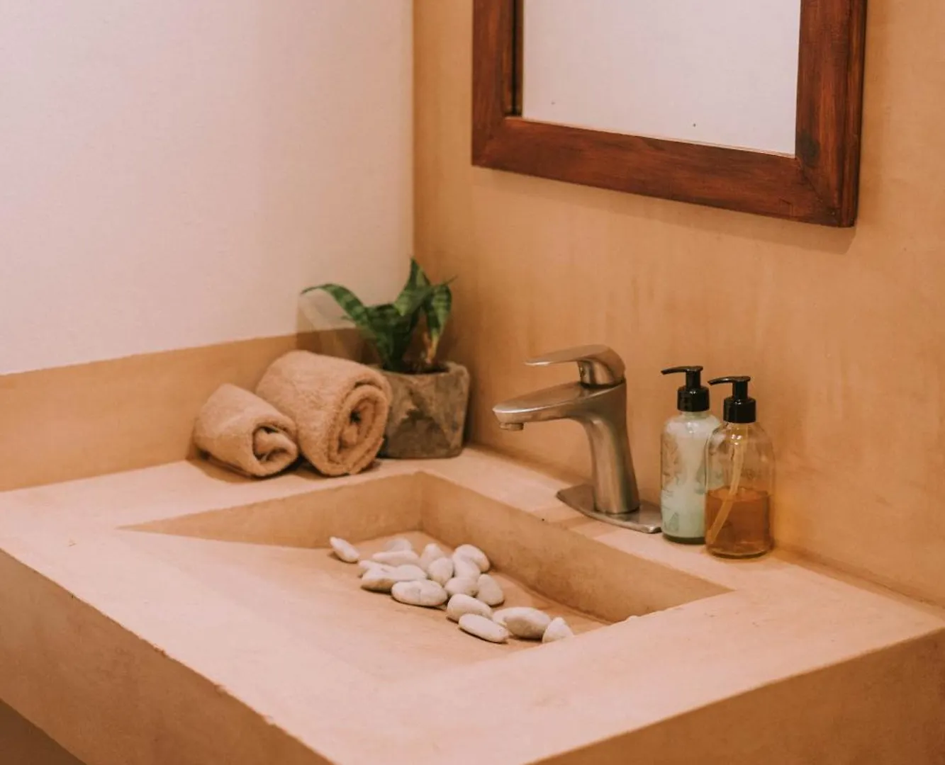 Enigmatic Hotel Experience Cancún