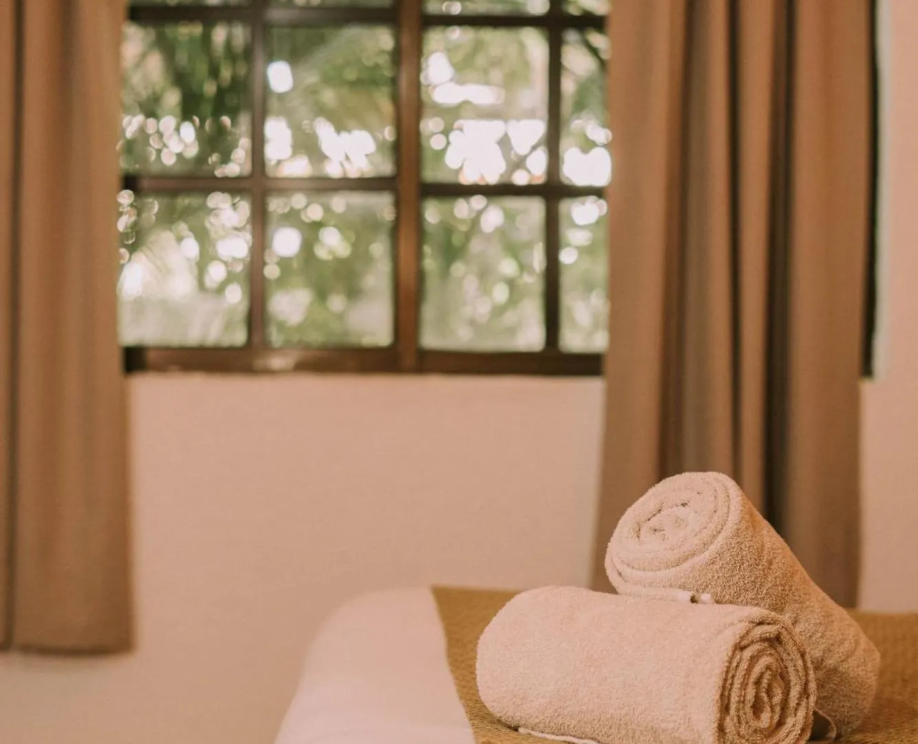 Enigmatic Hotel Experience Cancún