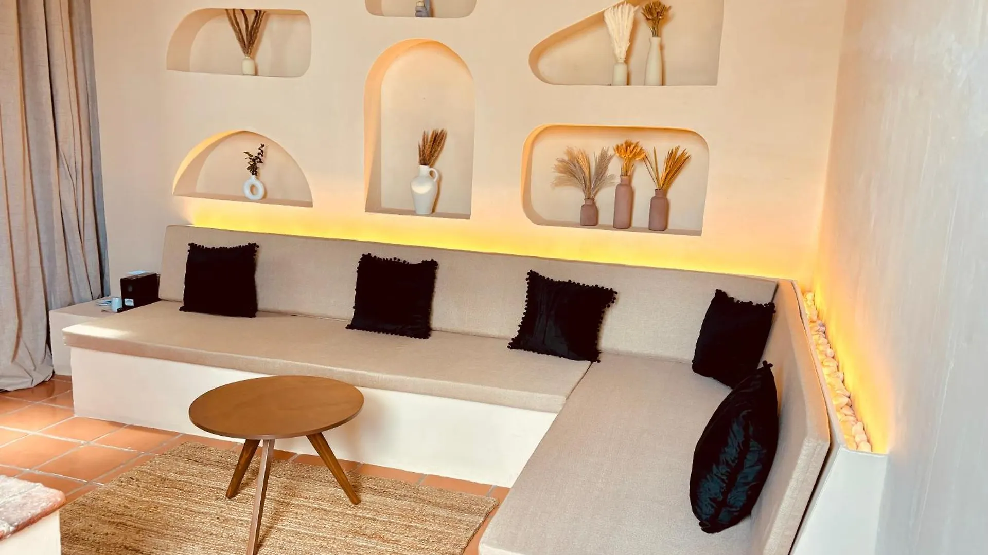 Enigmatic Hotel Experience Cancún