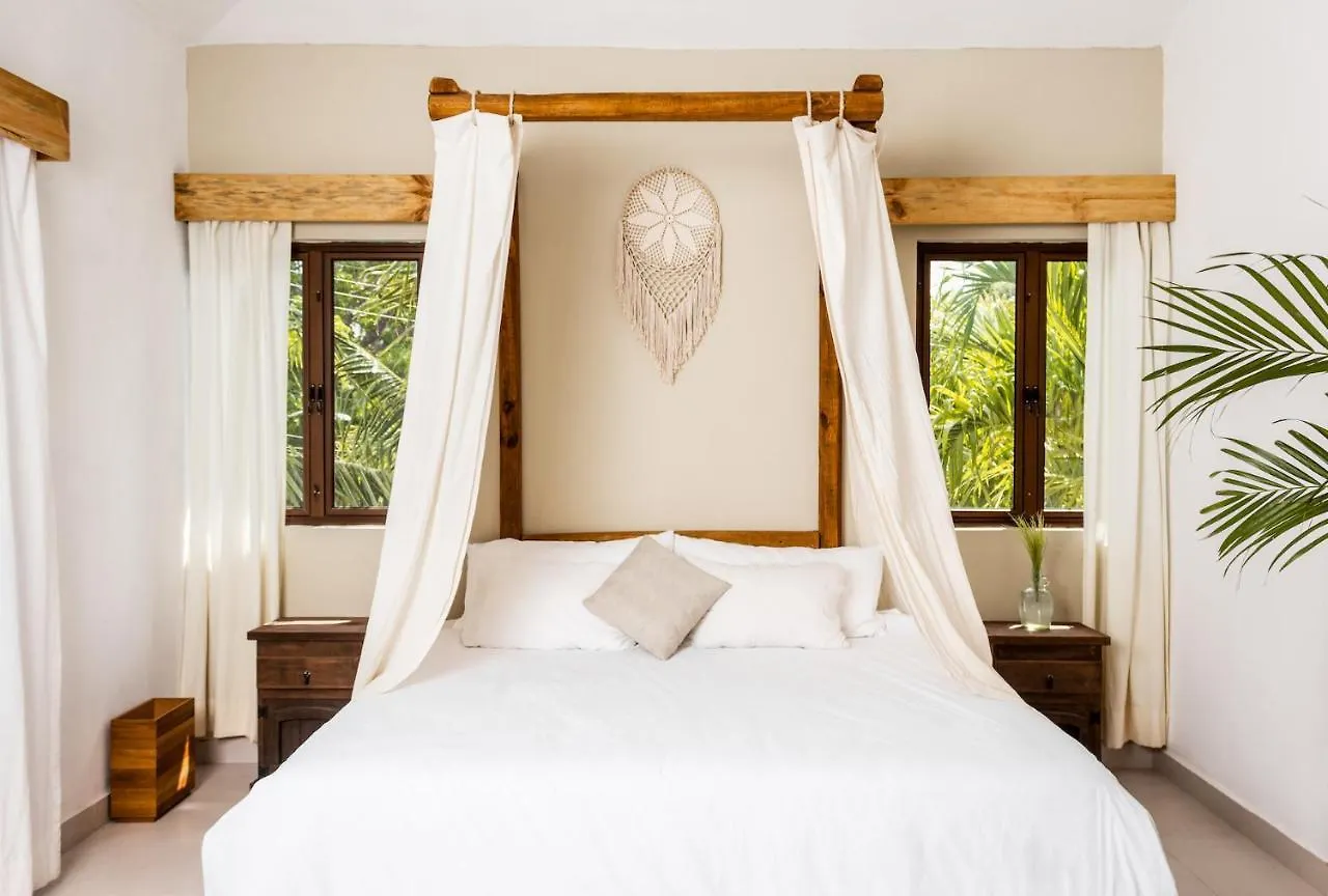 Enigmatic Hotel Experience Cancun