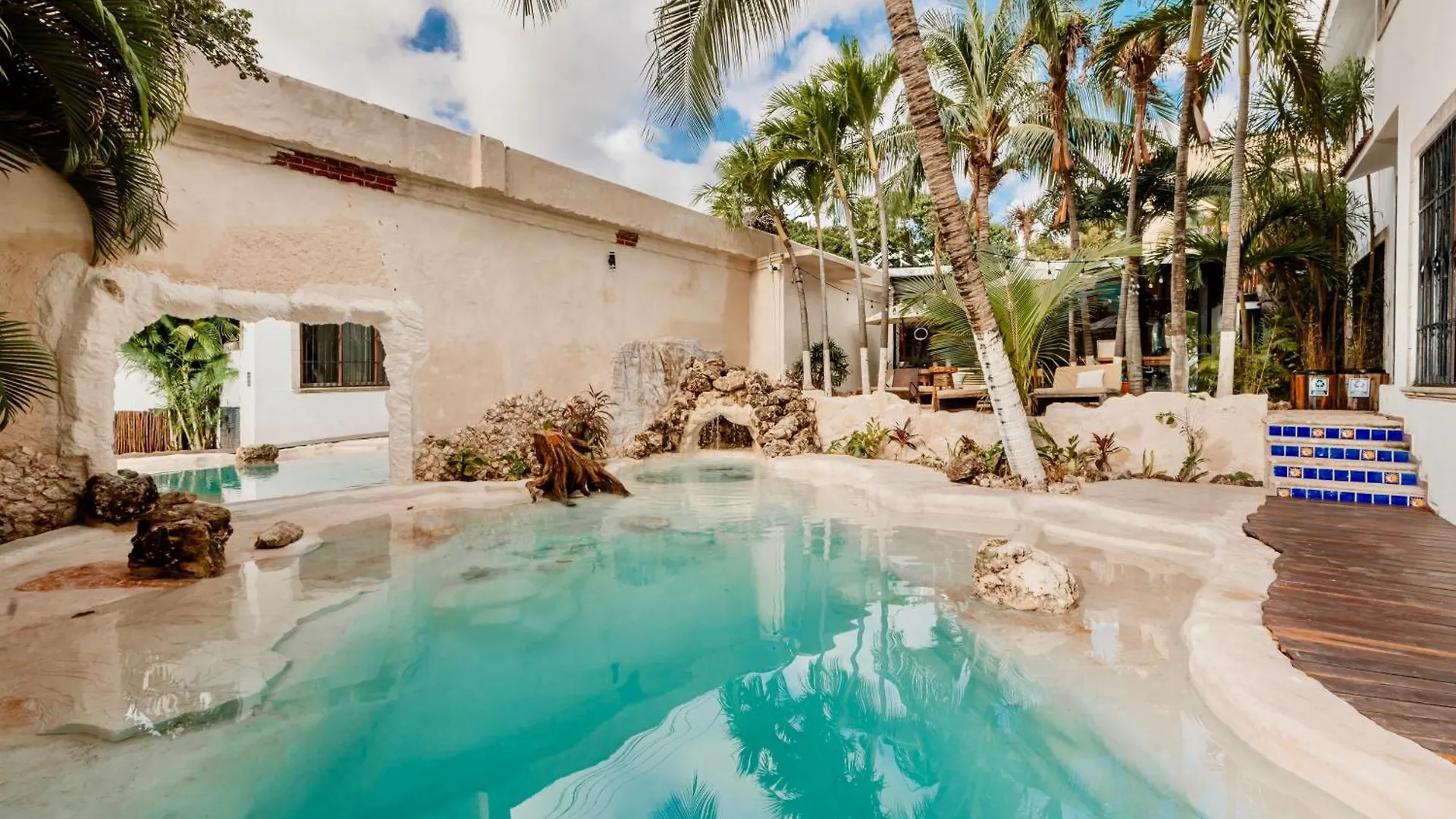 Enigmatic Hotel Experience Cancun Mexico